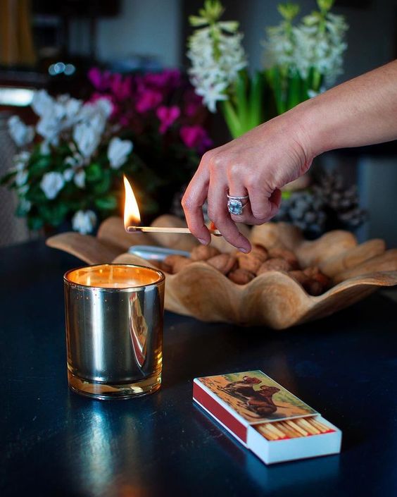 Fixing Sinkholes in Candles Tips for Wick and Pour Enthusiasts ohcans